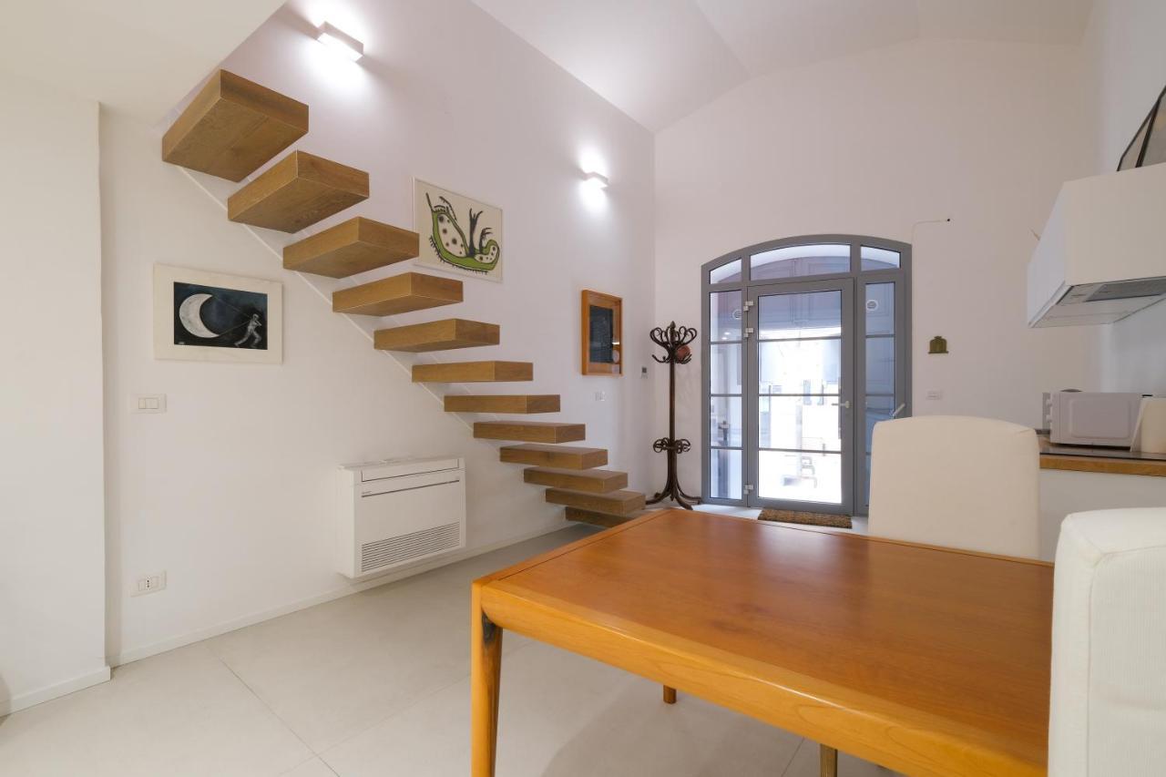 Old Stone House Apartment Bari Luaran gambar