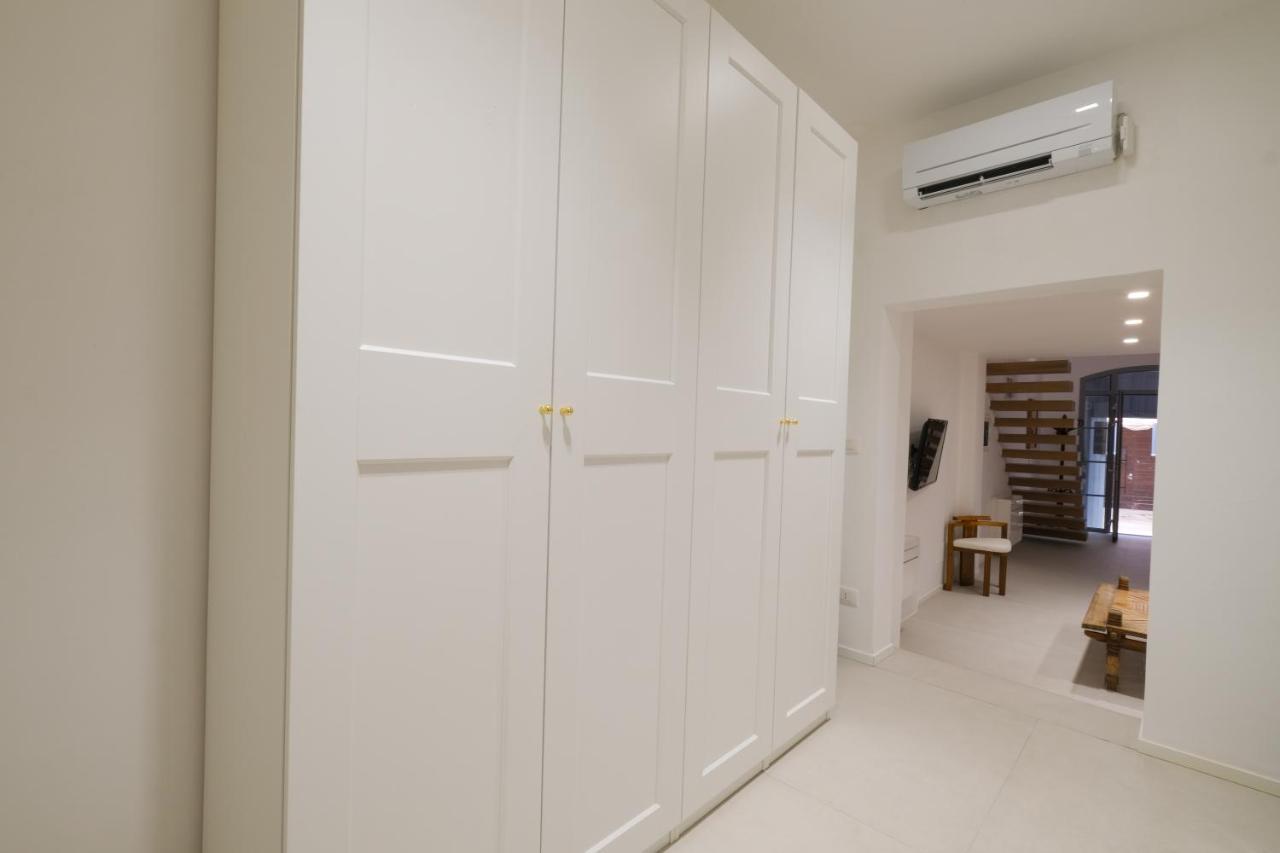 Old Stone House Apartment Bari Luaran gambar