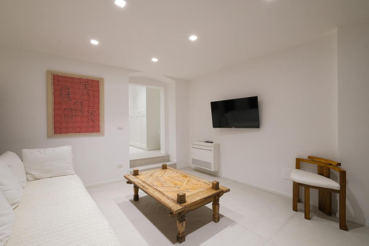 Old Stone House Apartment Bari Luaran gambar